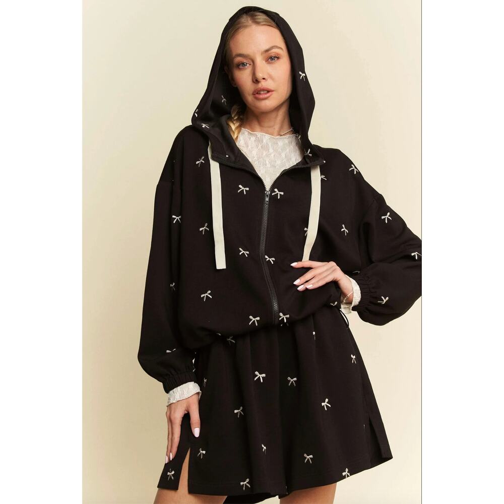 Davi & Dani Bow Print Size Small Black Hoodie and Shorts Matching Lounge Set